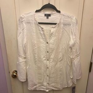 JM collection white blouse. Sz M. NWT